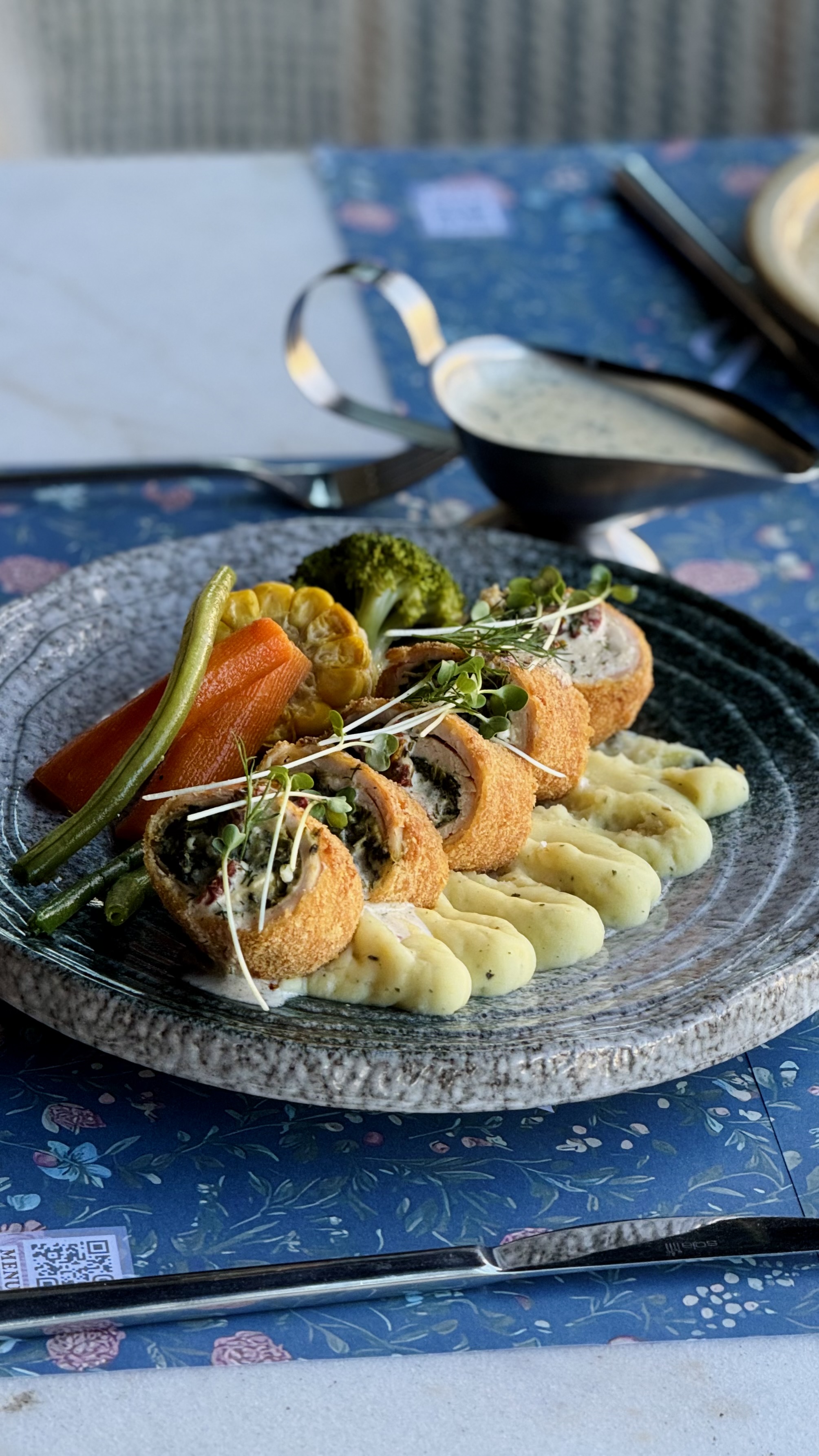 Chicken Roll Stuffed with Spinach and Feta