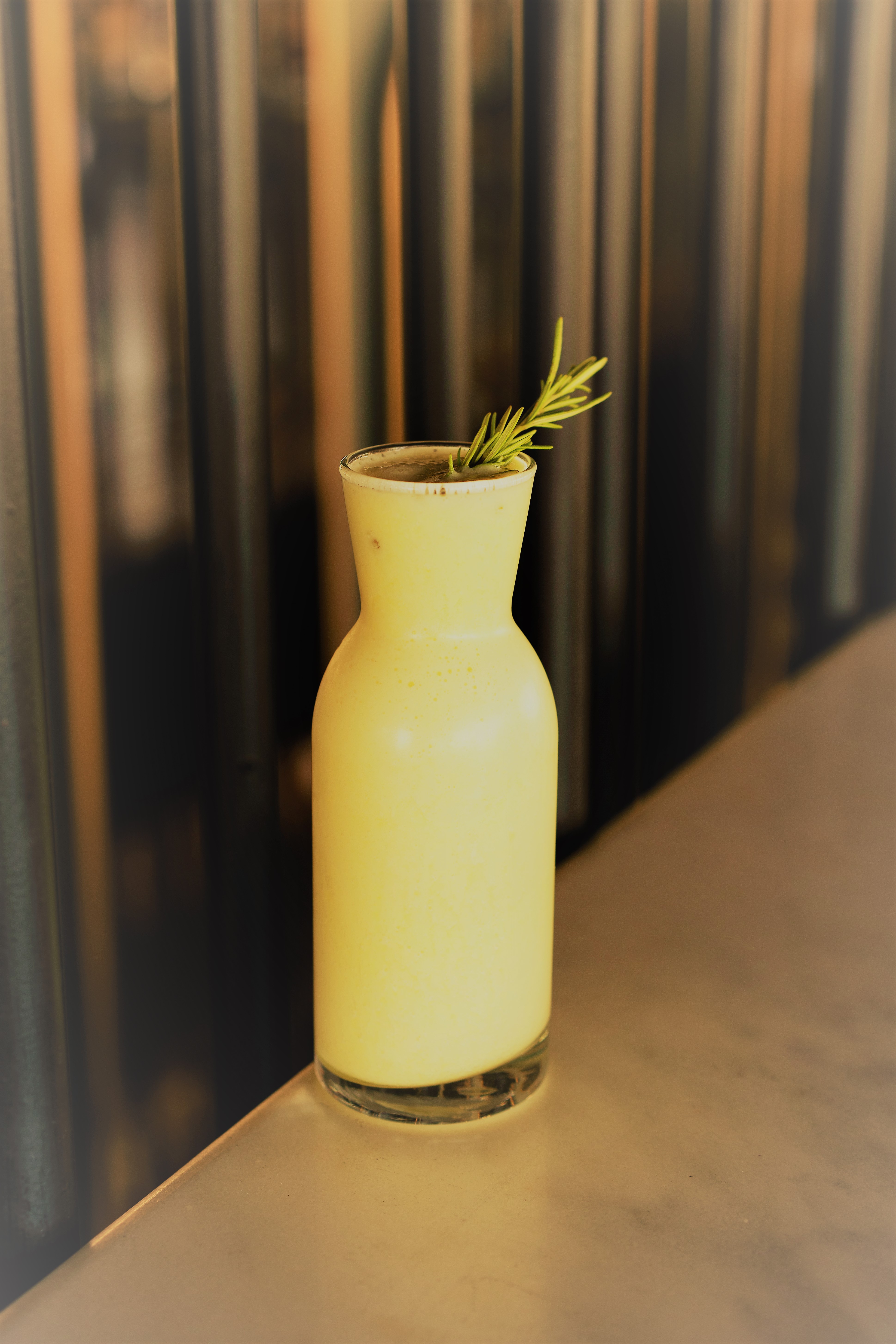 PINEAPPLE & PASSION FRUIT